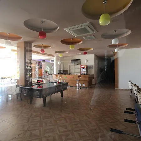Nl, 2 B/r Duplex Orion City Wissam Apartamento *